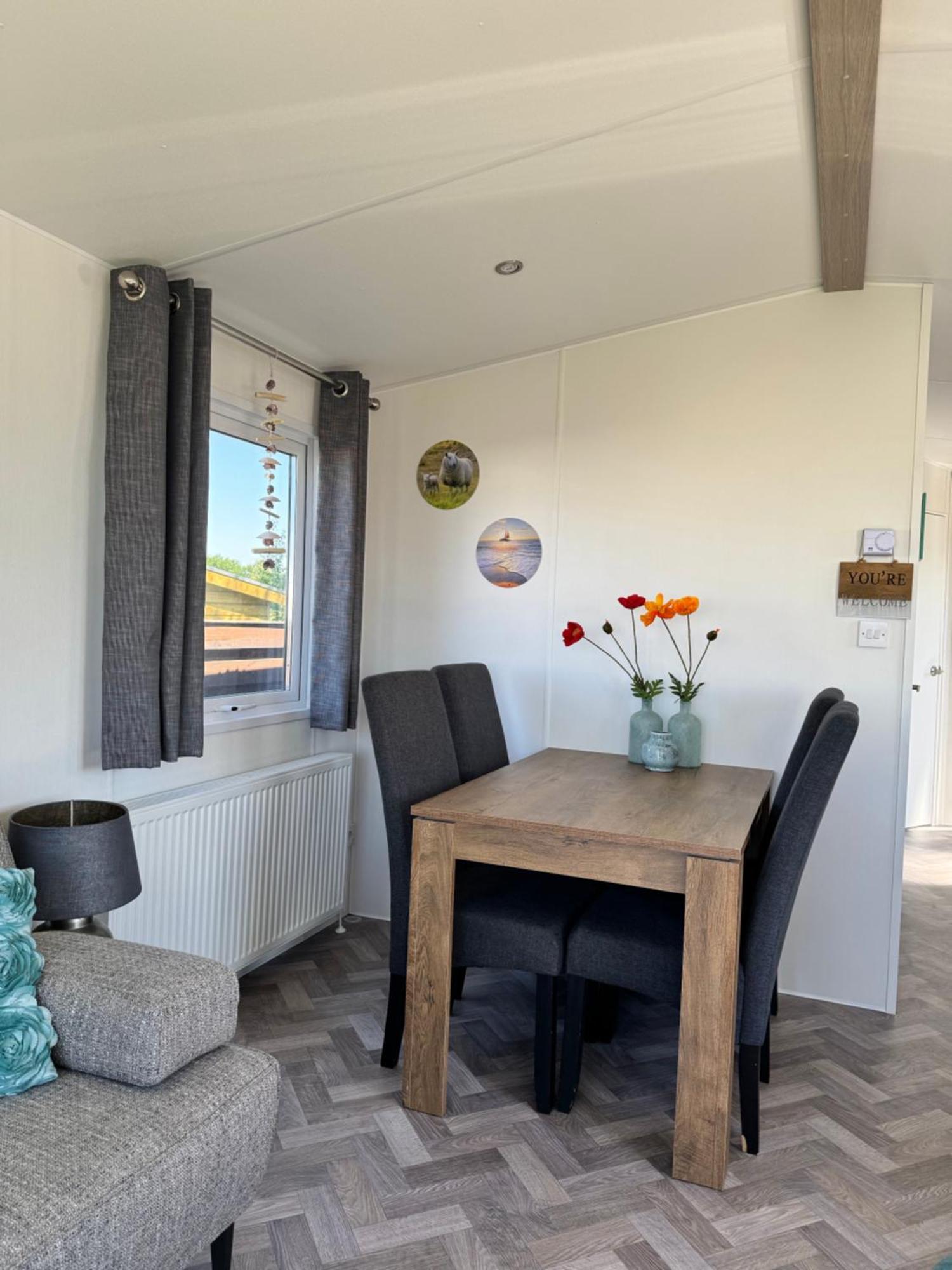Prachtig Chalet Zonnestraal Westerland エクステリア 写真